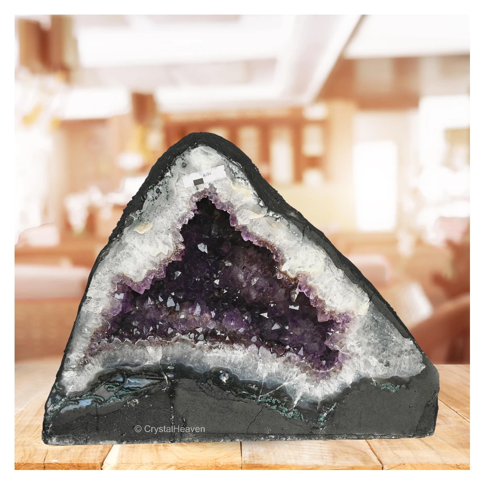 Amethyst Geode (18.15 KG) - Image 5