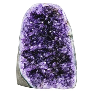 Amethyst Cluster (1 to 1.5 KG)